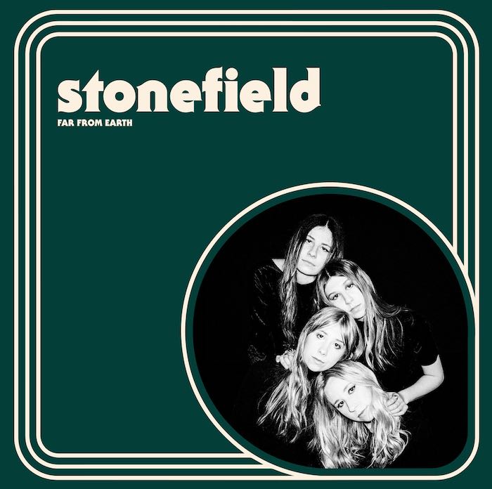 Portada del nuevo disco de las Stonefield, Far From Earth