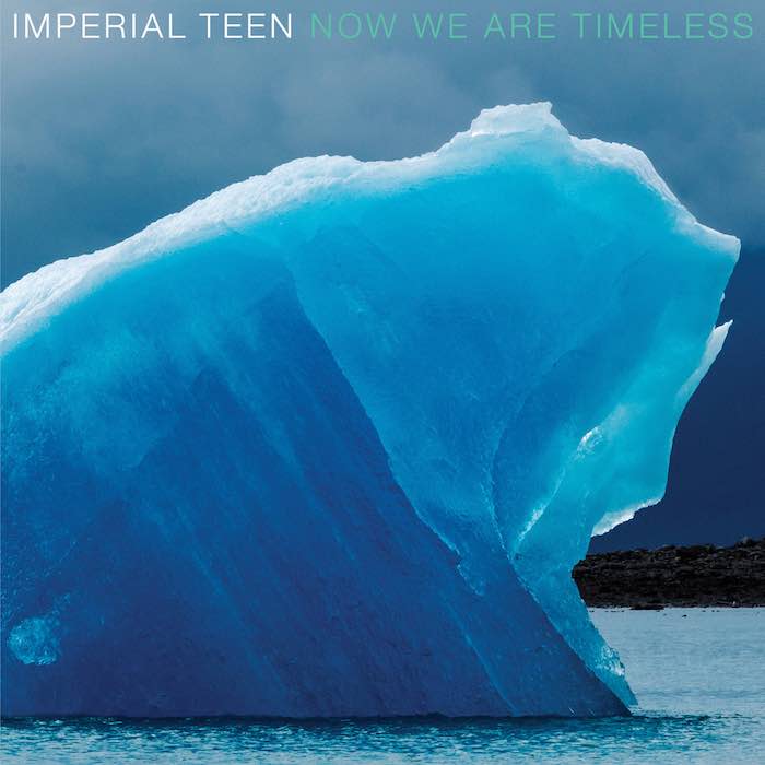 Portada del nuevo trabajo de los Imperial Teen, Now We Are Timeless.