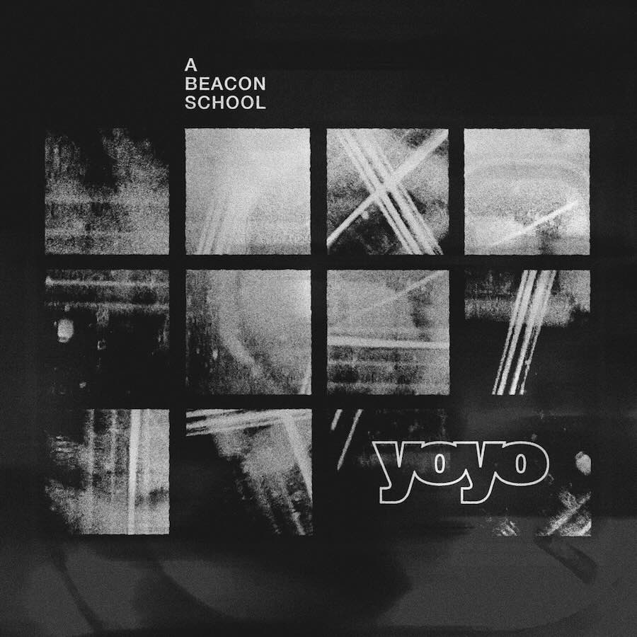 Portada de yoyo, el nuevo álbum de A Beacon School.
Publicado el 13 de octubre de 2023 - Grind Select

